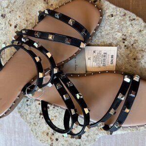 NWT Silver Studded & Black Flat 4 Strap Sandals Sz. 7.5